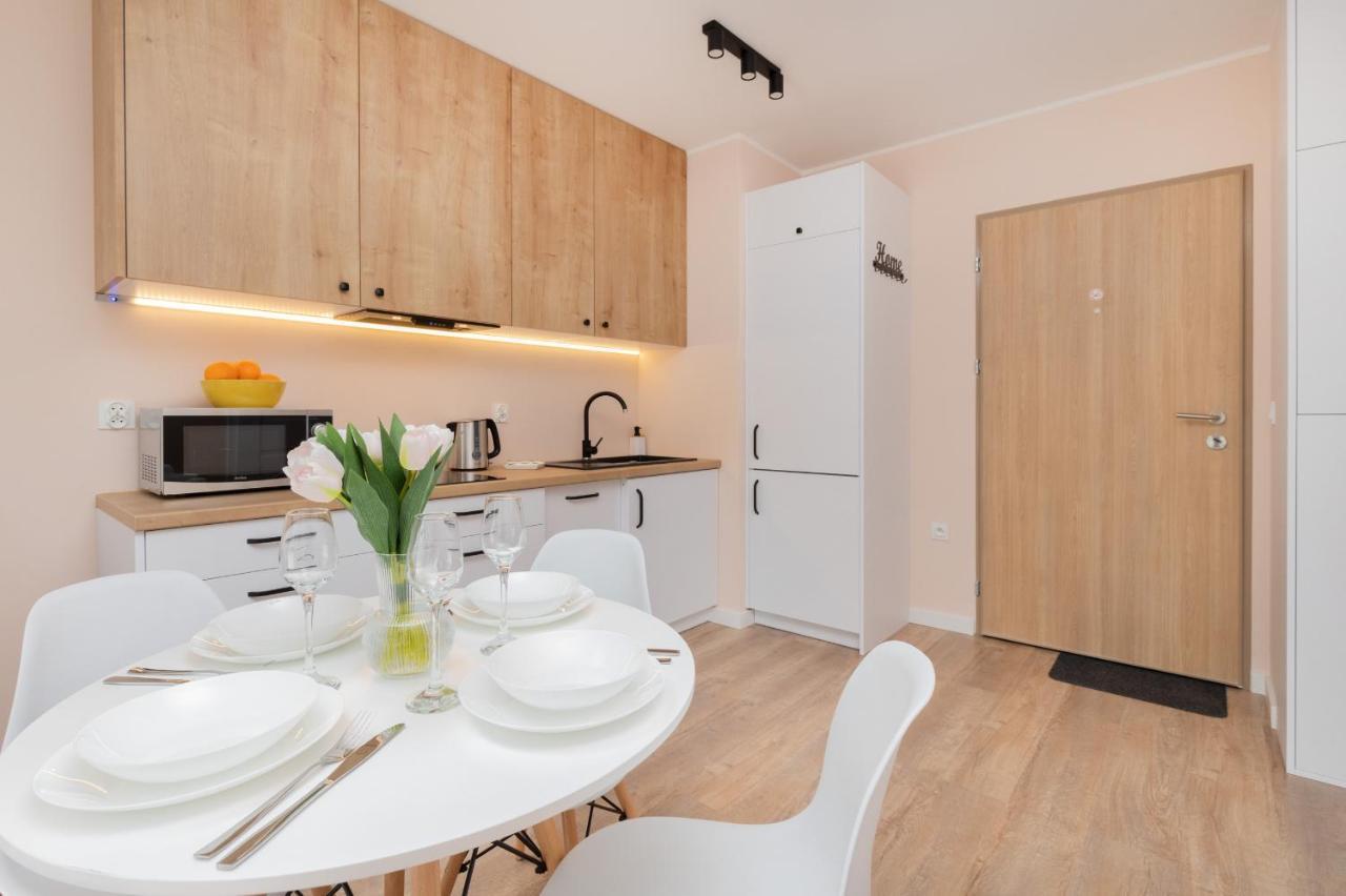 Osiedle Latarnikow Apartment With Parking Gdansk By Noclegi Renters Exterior photo