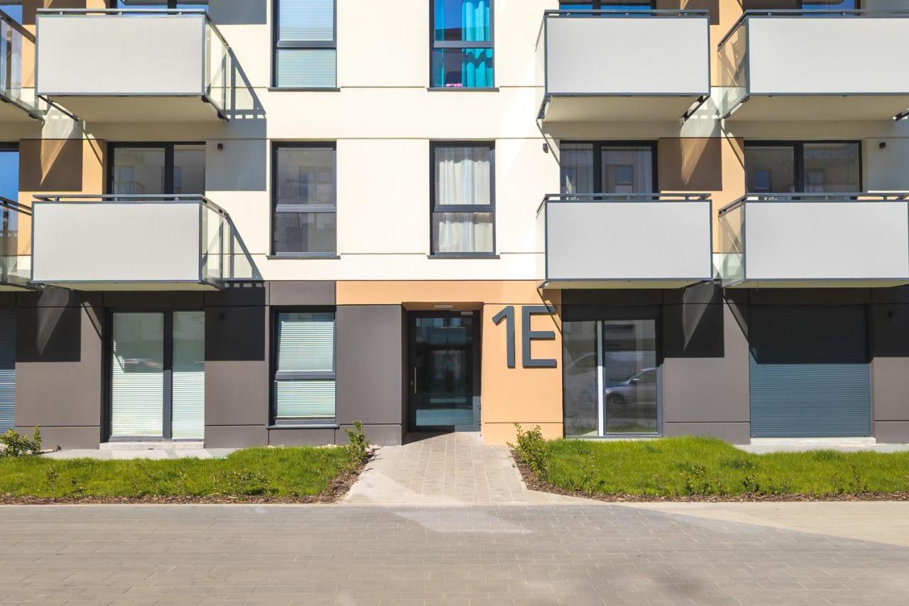 Osiedle Latarnikow Apartment With Parking Gdansk By Noclegi Renters Exterior photo